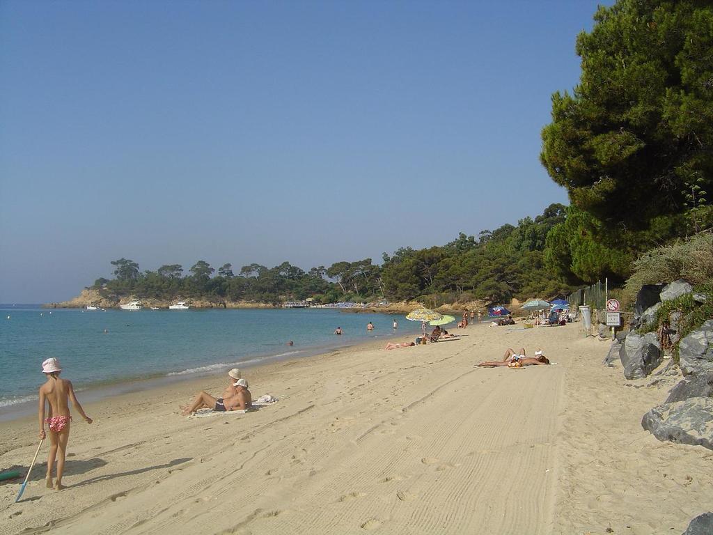 Villa Carpe Diem Le Lavandou Quarto foto